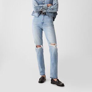 Gap | High Rise Cheeky Straight Jeans | Size 33